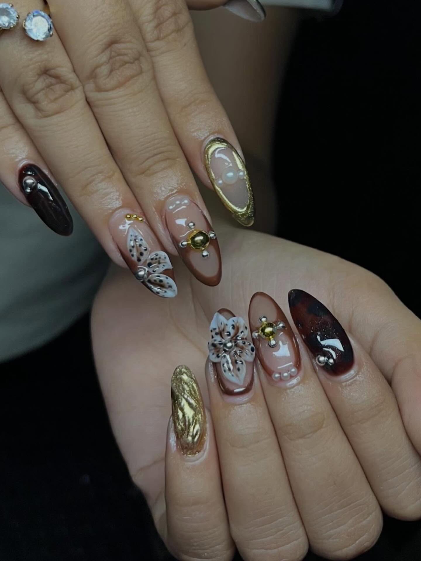 Luxury softgel extension set with gem and glitter embellishments